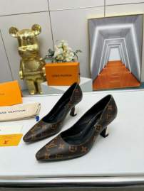 Picture of Louis Vuitton Shoes _SKULVsz35-41613534.5cmmnf0312